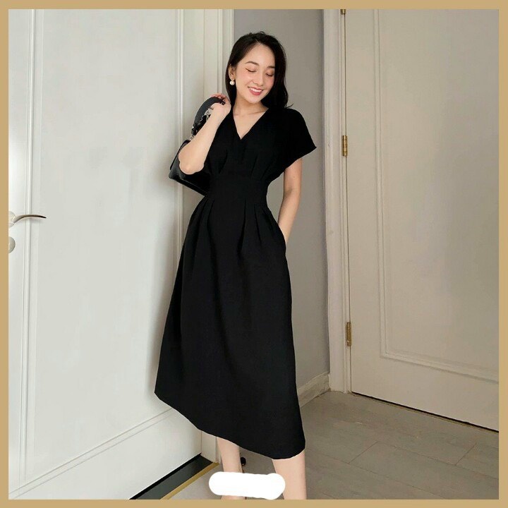 ĐẦM ĐEN XẾP LY CỔ TIM BO EO – VÁY ĐI TIỆC KHÔNG TÚI – GD218