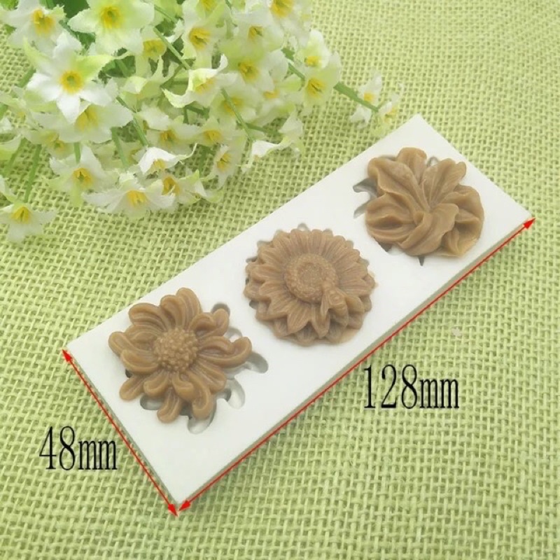 khuôn silicon hoa cúc to trang trí bánh