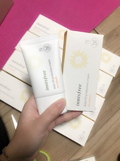 Trả hàng kcn innisfree