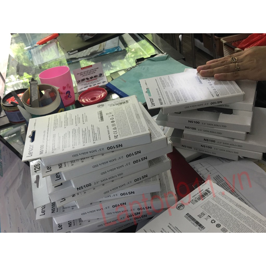 ổ cứng ssd 128gb Lexar mới 100% bảo hành 36 tháng kích thước 2.5 inch mỏng 7mm giao tiếp sata 6.0gb/s | BigBuy360 - bigbuy360.vn