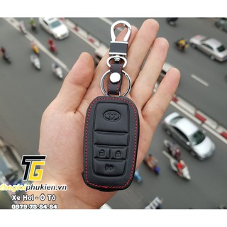 Bao da bảo vệ chìa khóa xe Toyota Fortuner 2020 cao cấp may viền kèm móc đeo Inox