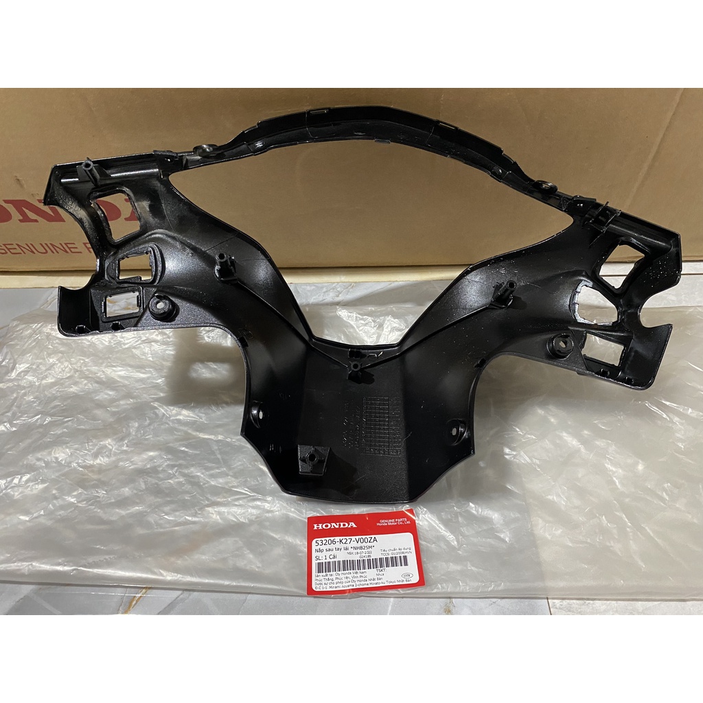 Nắp sau tay lái - gáy HONDA AIR BLADE 125 màu Đen.