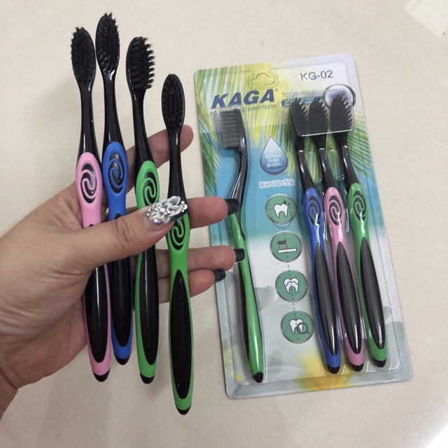 COMBO SET 4 BÀN CHẢI THAN TRE