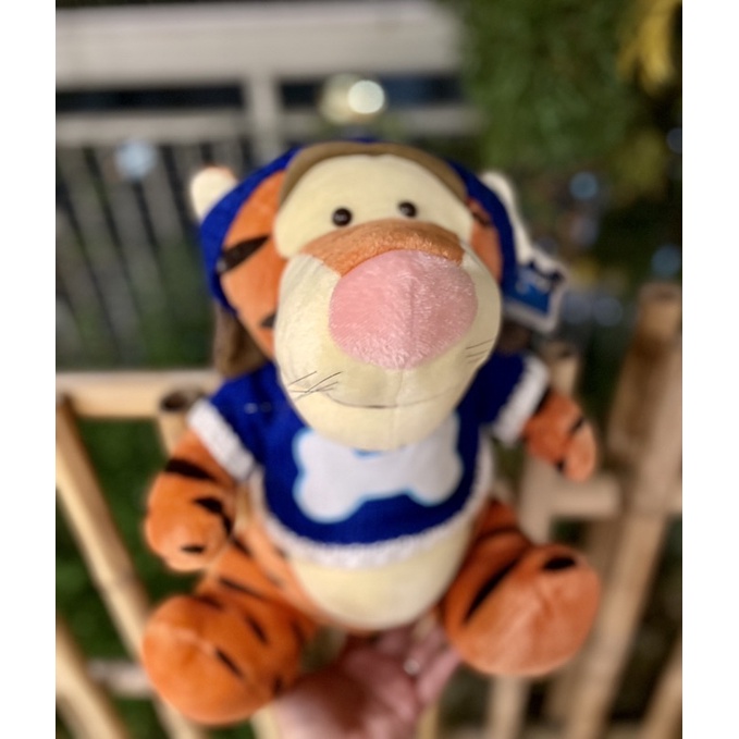 Gấu bông Disney Winnie the Pooh hổ cọp Tigger mặc áo mũ len xanh 35-40cm