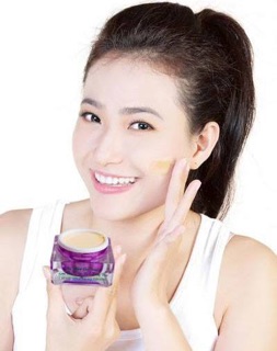 KEM DƯỠNG DA BẠCH HỒNG ĐƠN