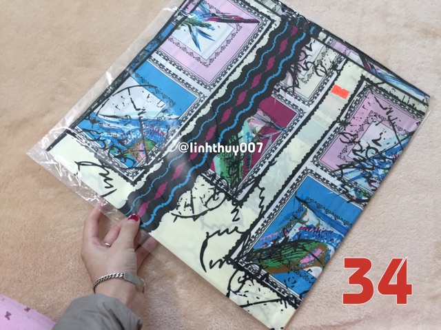 Khăn lụa vuông họa tiết 70x70cm phong cách Hàn Quốc - ib chọn màu