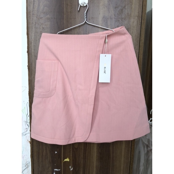 Elise newtag set áo lụa hồng và chân váy nguyên tag M/L