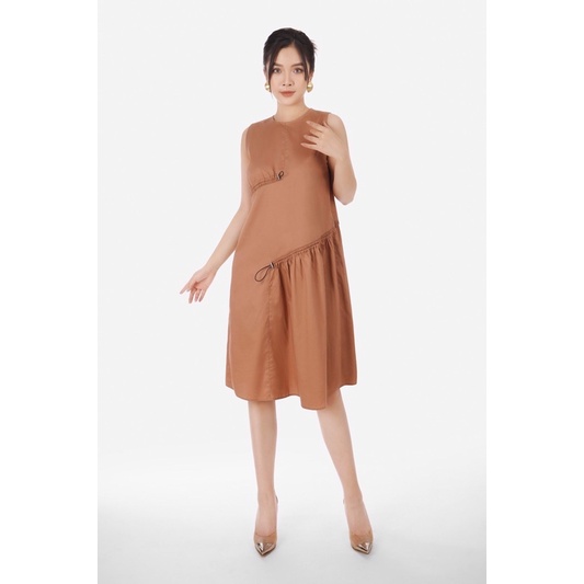Đầm đỏ live 6.10