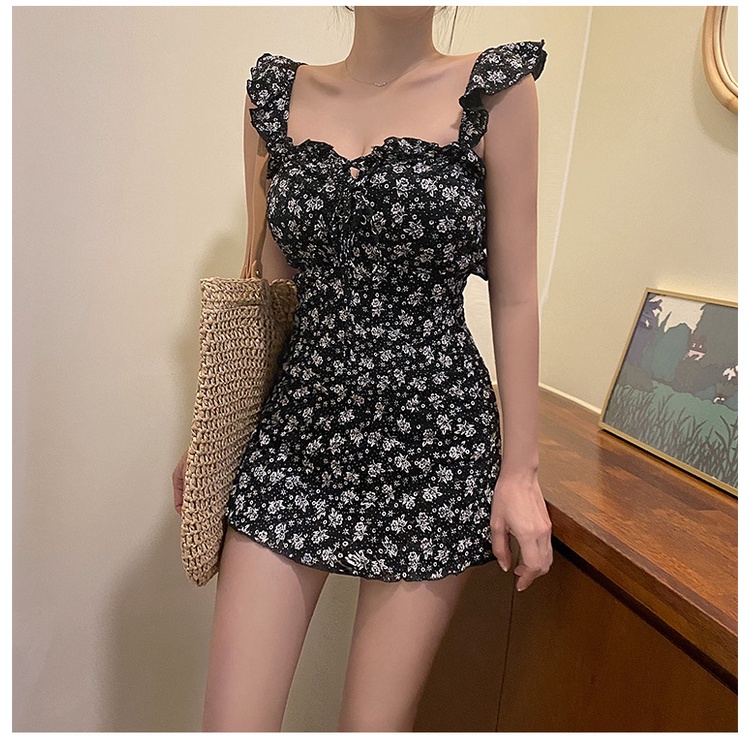 Fom nhỏ xem size Bikini Bộ Đồ Bơi Nữ Liền Thân Váy Hoa Nhí UZZLANG Hàn Quốc Kín Đáo, có quần trong