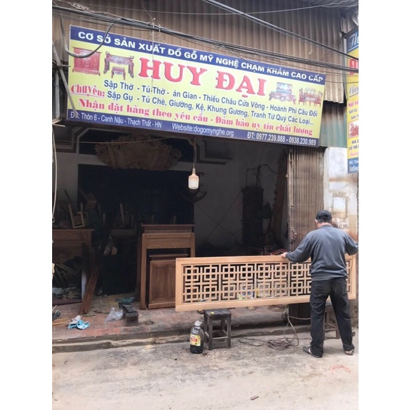 Bộ bàn thờ đứng gỗ sồi 127cm tại xưởng