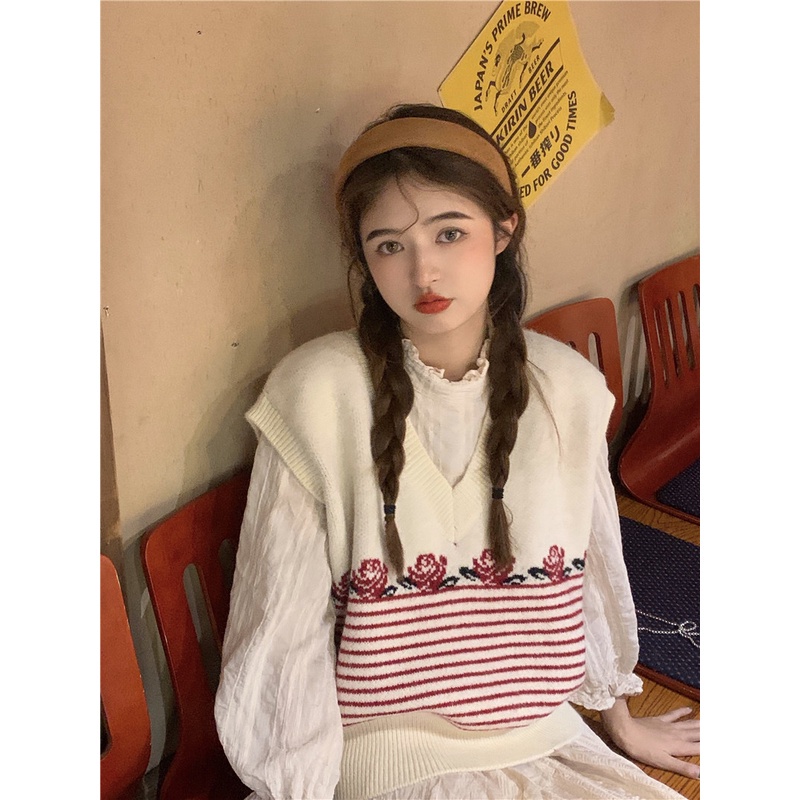 Áo dệt kim cổ chữ V họa tiết kẻ sọc ngọt ngào thời trang Hàn Quốc cho nữ | BigBuy360 - bigbuy360.vn
