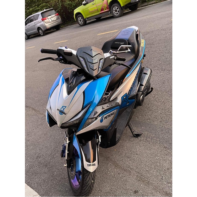 ỐP GÁC CHÂN SAU DÙNG CHO XE NVX 2016 2017 2018 2019 2020  CACBON