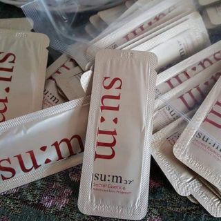 Sample Nước Thần Sum37 120 gói