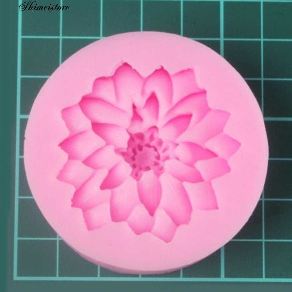 Khuôn Làm Bánh Chất Liệu Silicone Hình Bông Hoa 3D Dễ Thương