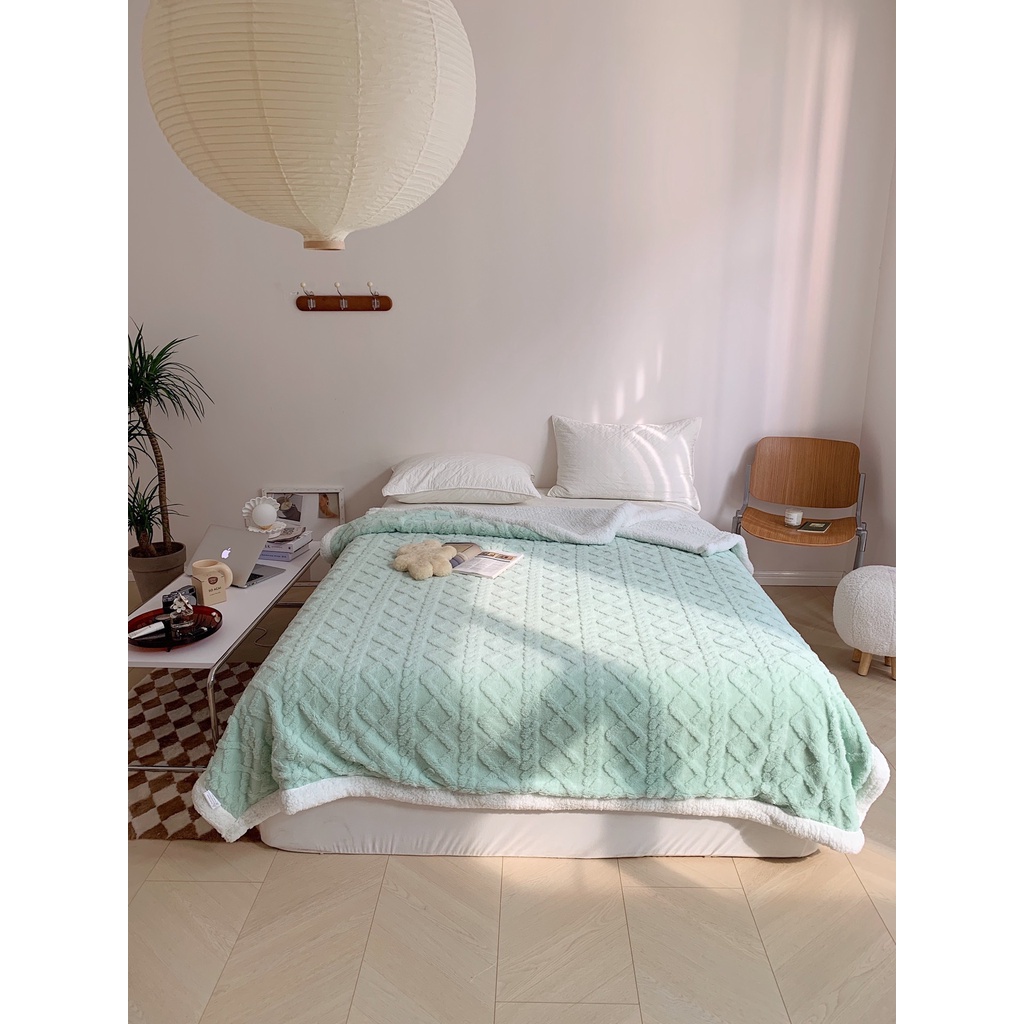 Chăn Len Lông Cừu TAFURONG_LOẠI 1_Mềm Len Cừu Mông Cổ thế hệ mới Làm ấm nhanh, Nặng 2kg5, Kích thước 2mx2m3 Giá rẻ