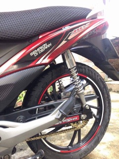 Nhông sên dĩa axelo 125 10li