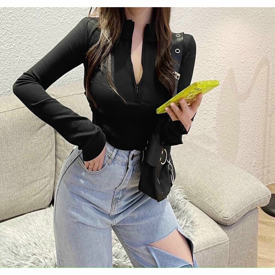 Áo thun khóa cổ trụ