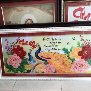 Tranh đính đá cha mẹ tuyệt đẹp lêm khung 1.25mx60cn