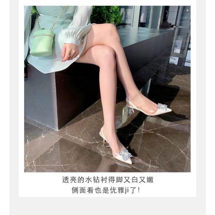 669# Giày đính đá vuông Trắng Kem