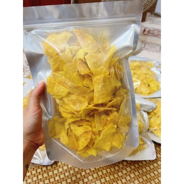 Khoai lang sấy mật ong giòn rụm, ngọt dịu, thơm ngon