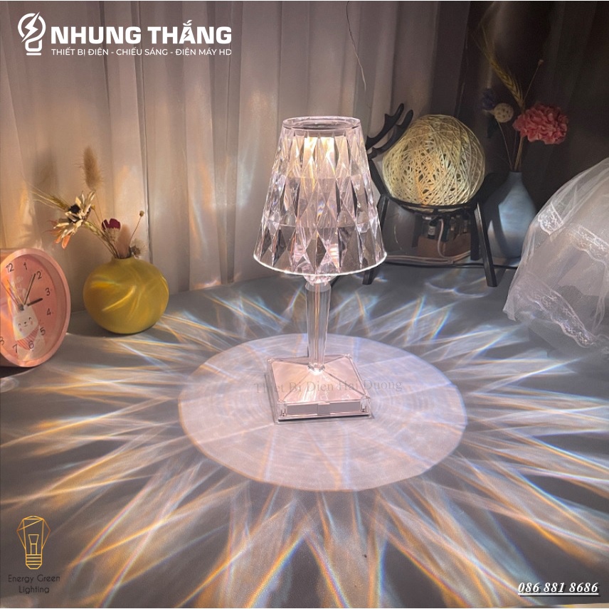 Đèn Bàn Pha Lê Cảm Ứng Cao Cấp DB-983 - Chuyển Đổi 16 Màu Sắc - Điều Khiển Từ Xa - Decor Trang Trí - Pin Sạc Tích Điện