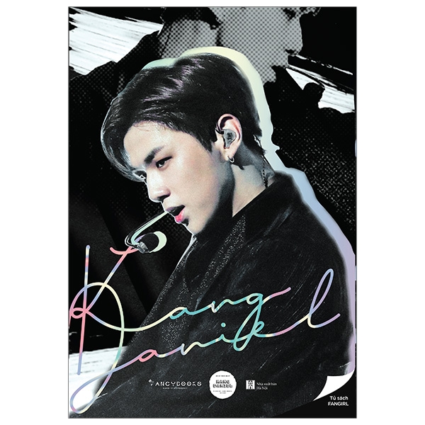 Sách - Kang Daniel - A Winner Never Stops Trying - Tặng Kèm 1 Photostrip + 2 Postcard + 1 Poster