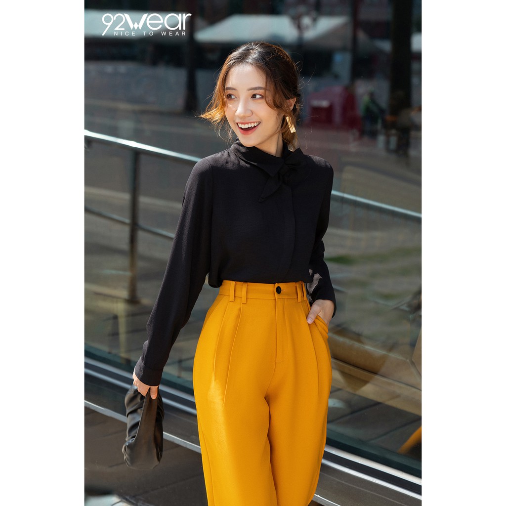 Áo sơ mi nữ kiểu dáng thanh lịch vải lụa dài tay có nơ ASW0624 - 92WEAR