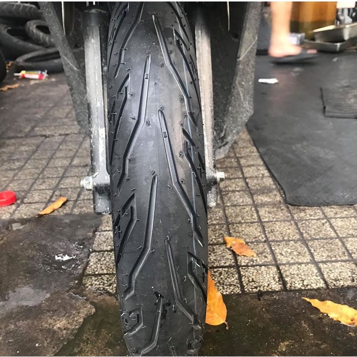 Vỏ xe Pirelli Diablo Rosso Sport 70/90-17 hoặc 80/90-17 hoặc 90/80-17