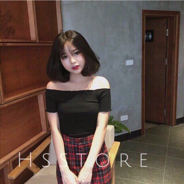 Áo thun gân bẹt vai tay ngắn