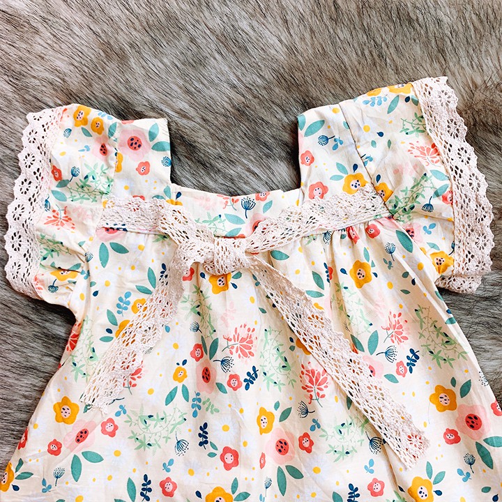 Đầm nơ ren cánh tiên cao cấp họa tiết hoa nhí nhẹ nhàng đáng yêu cho bé 1-7 tuổi chất cotton xinh xắn Baby-S – SD072