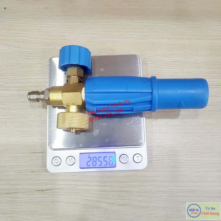 Bình tạo bọt tuyết tặng khớp nói nhanh gắn súng phun xịt rửa của máy rửa xe BBT1L+KB14