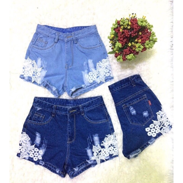 Quần short jean ren trắng