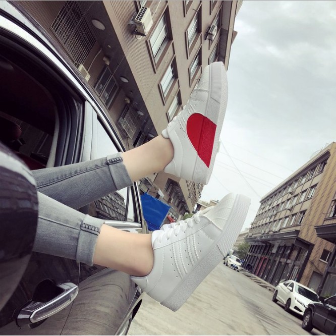 Giày sneakers thể thao nữ in hình trái tim siêu hót Xả kho (Full BOX) | BigBuy360 - bigbuy360.vn