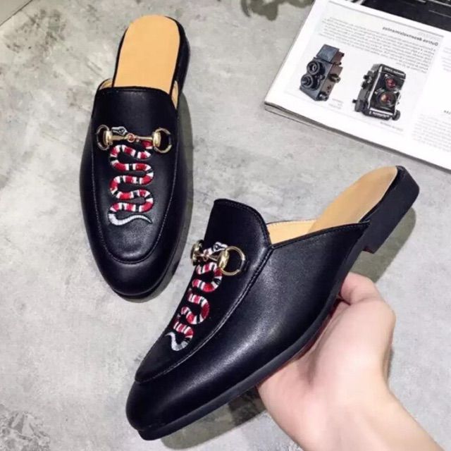 Sục da thêu rắn nam mới về ạ