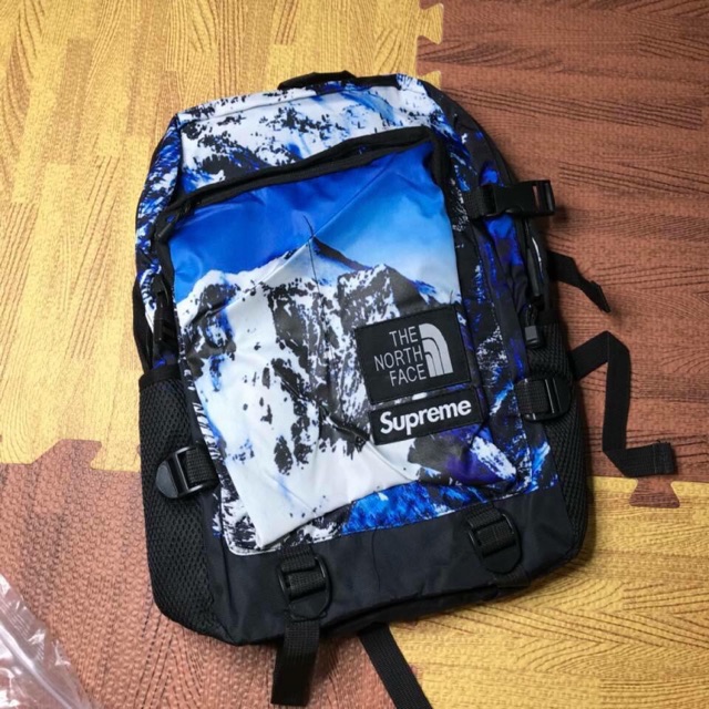 Cặp tnf supreme