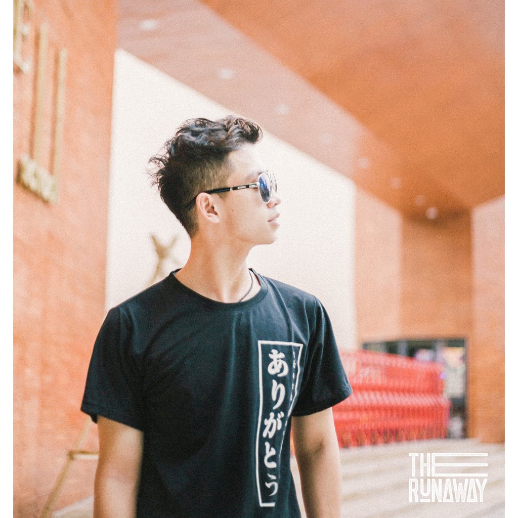 Áo phông JAT: Thank you -Japan Adult Tshirt cotton 100 % cho Nam / Nữ by The Runaway