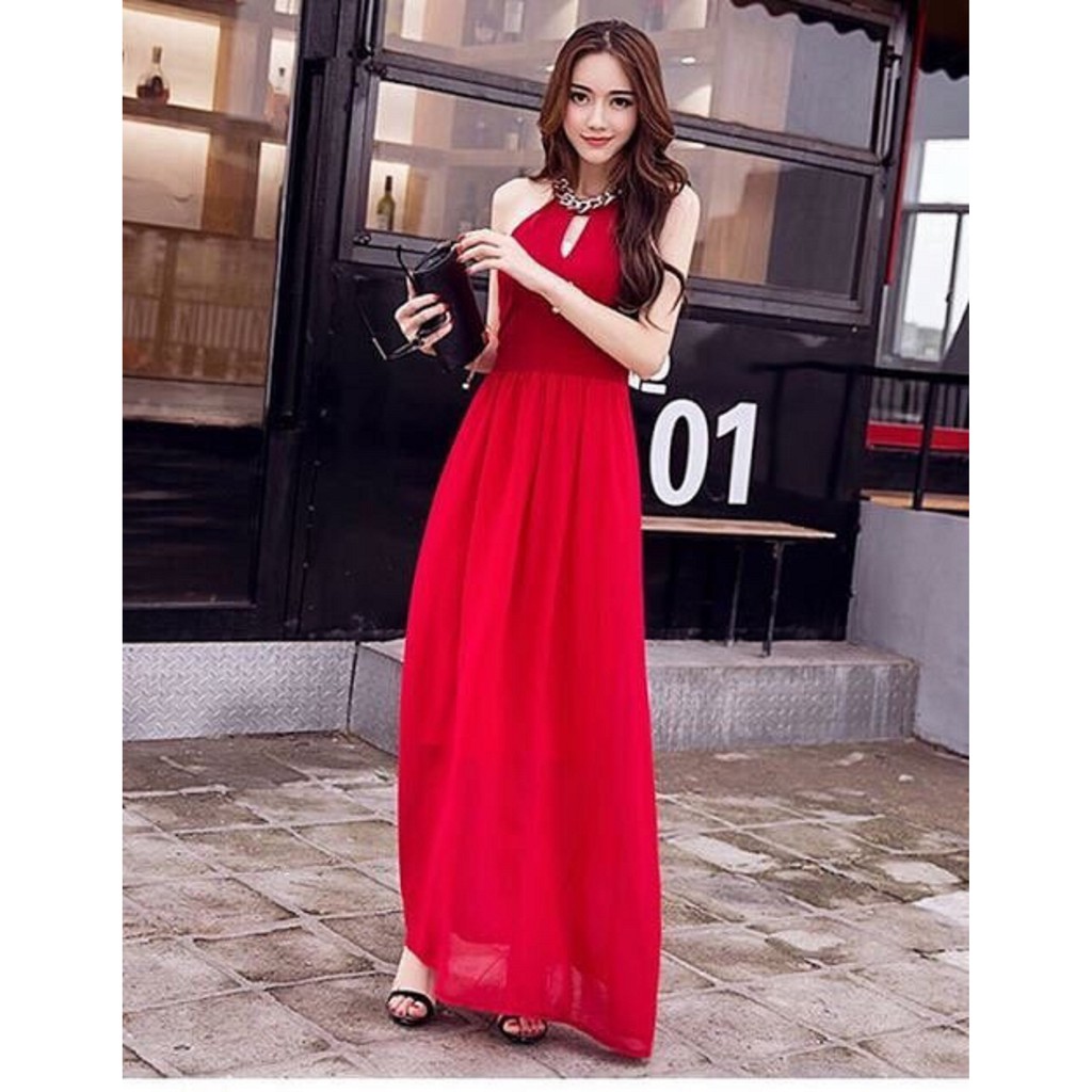 Đầm maxi cổ yếm sexy