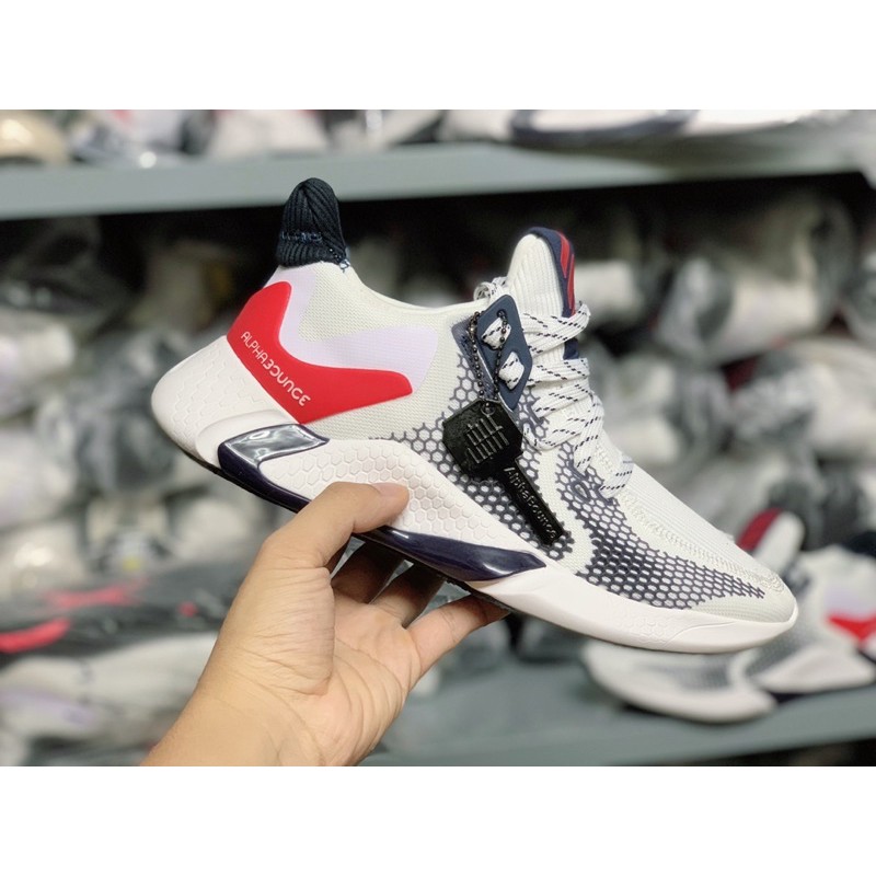 Giày Sneaker Nam⚜️𝑭𝑹𝑬𝑬𝑺𝑯𝑰𝑷⚜️Giảm 20K Khi Nhập Mã [GIAY020K] - Giày AlphaBounce InstinctM màu Trắng Đỏ