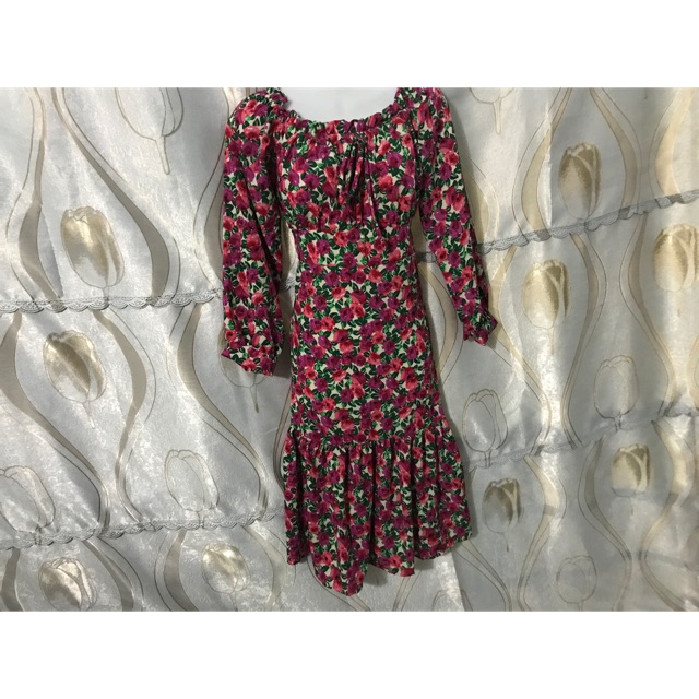 Đầm hoa hot trend