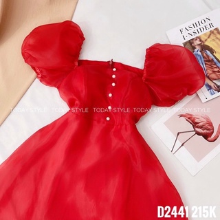 Đầm đỏ nút ngọc tay phồng