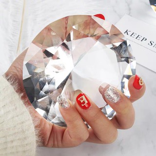 Đạo cụ chụp ảnh móng