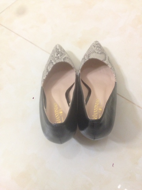 Giầy QCCC