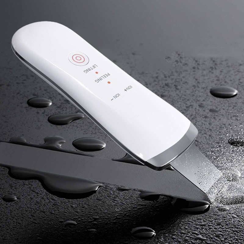 Máy Hút Mụn Đầu Đen Và Làm Sạch Sâu Cho Da Mặt