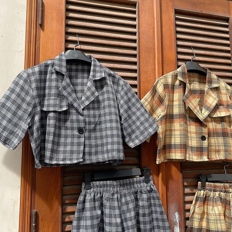 SET VÁY ÁO CARO 2 MÀU ĐEN NÂU - REPLI SET | BigBuy360 - bigbuy360.vn