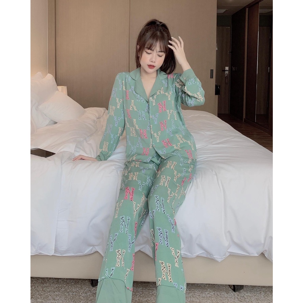 Đồ bộ pijama cổ bẻ truyền thống, bộ ngủ mặc nhà sau sinh dài chất lụa mago freesize | BigBuy360 - bigbuy360.vn