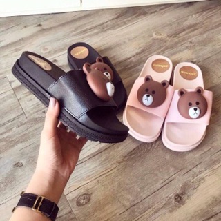 Dép gấu về hàng nha