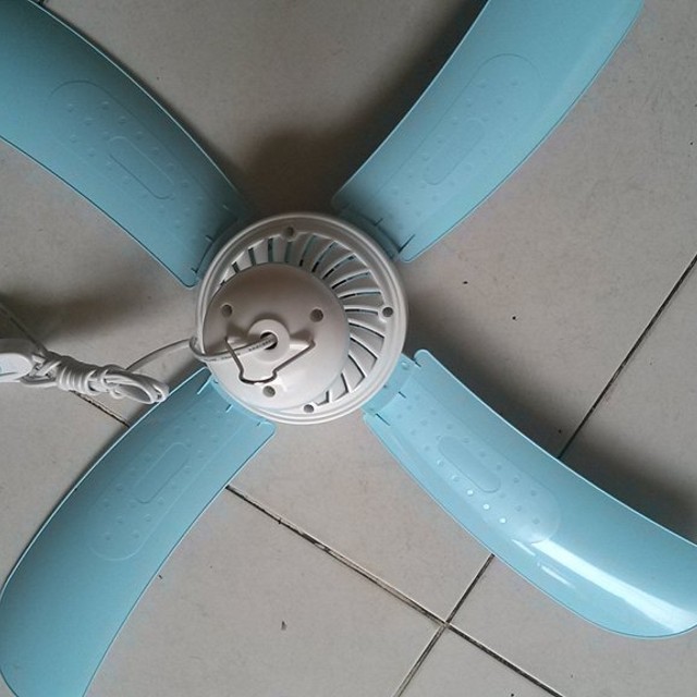 Quạt trần mini loại 3 cánh và loại 4 cánh | BigBuy360 - bigbuy360.vn
