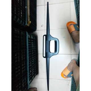 Ốp hõm cốp đen mitsubishi triton 2016-2019