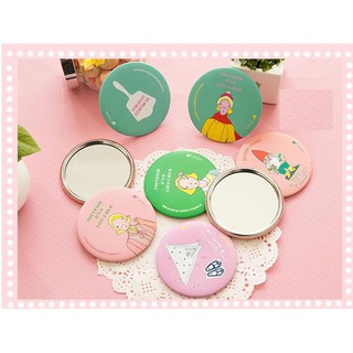 Gương mini cầm tay dễ thương,
