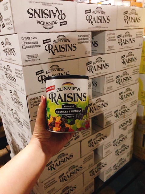 Thùng 12 hộp nho khô Mỹ sunview raisins 425gr  [date 2021]